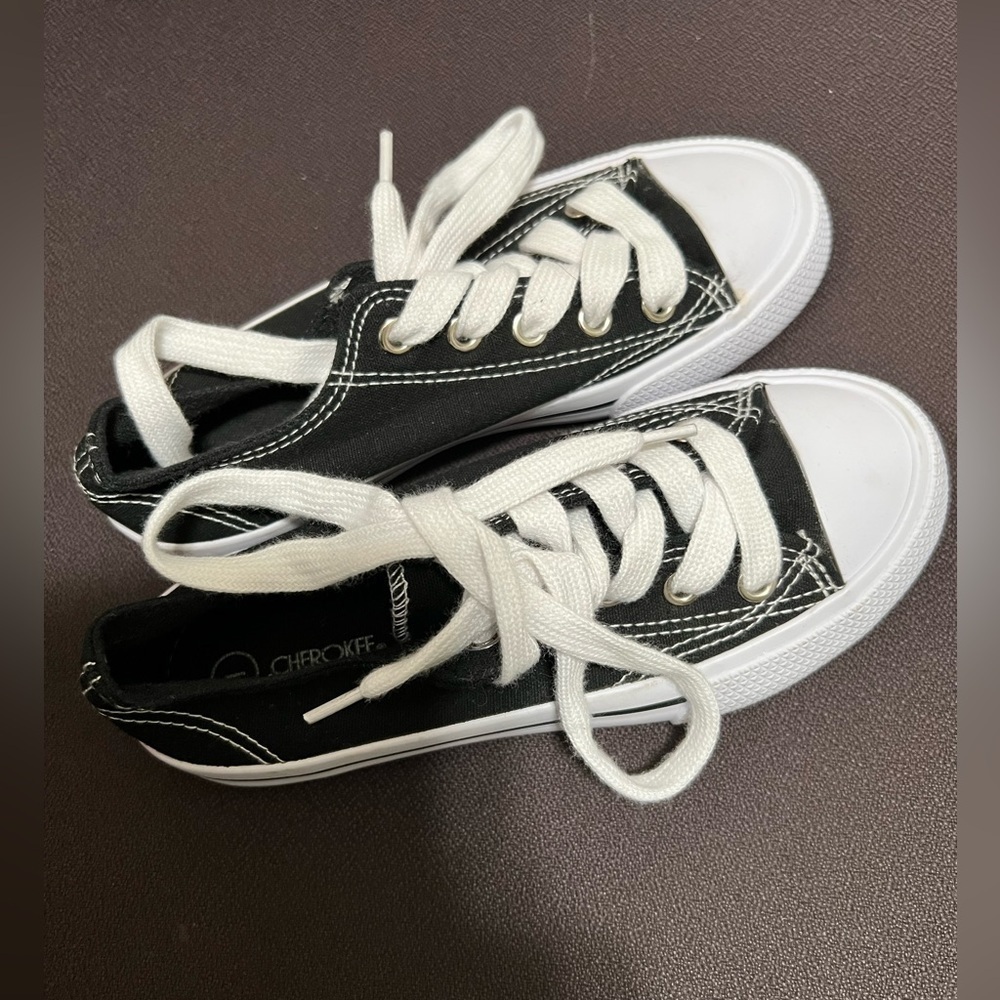 1.New!! kids, Cherokee , tennis shoes